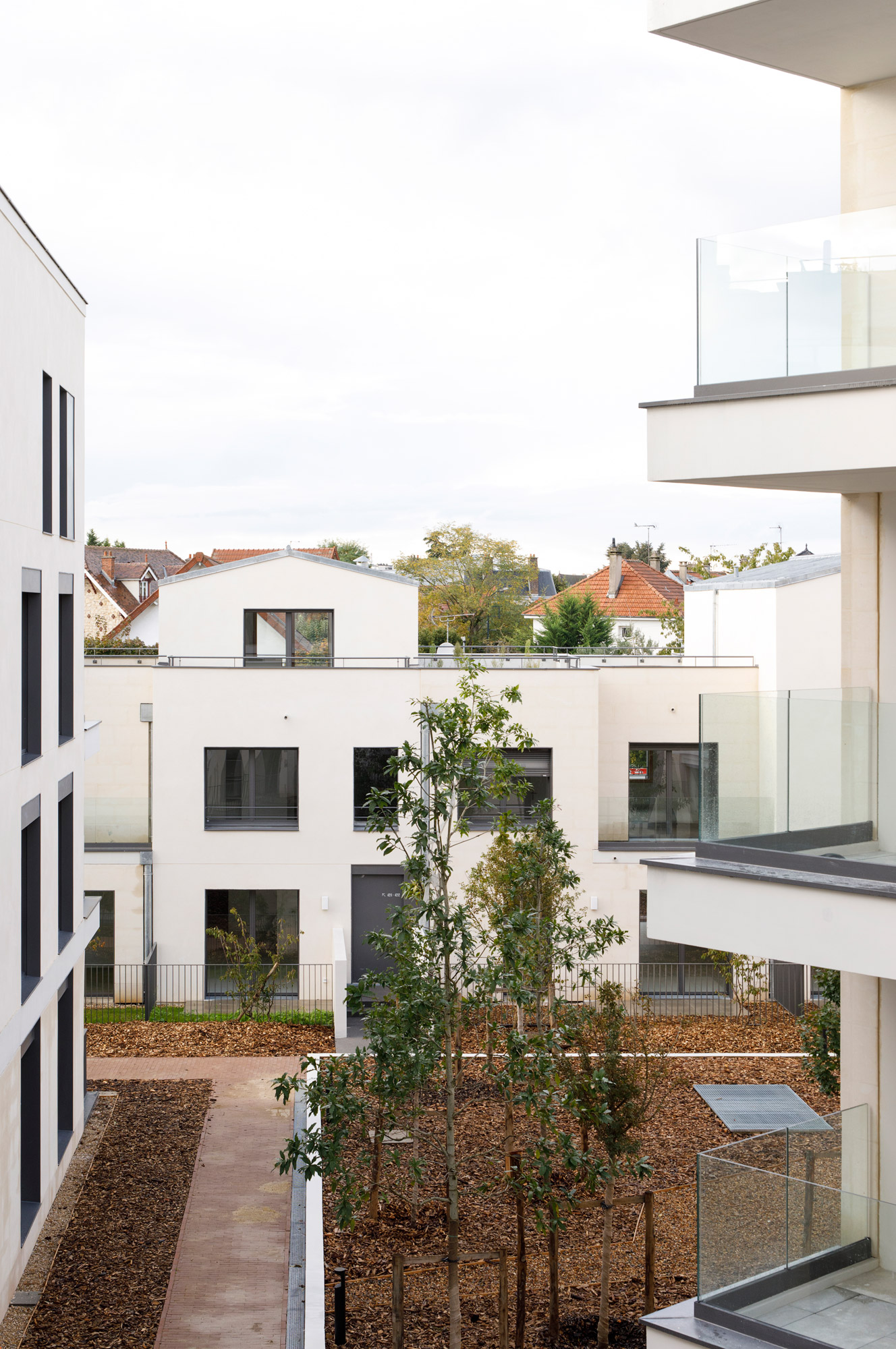 SAINT-MAUR-DES-FOSSES - image 9