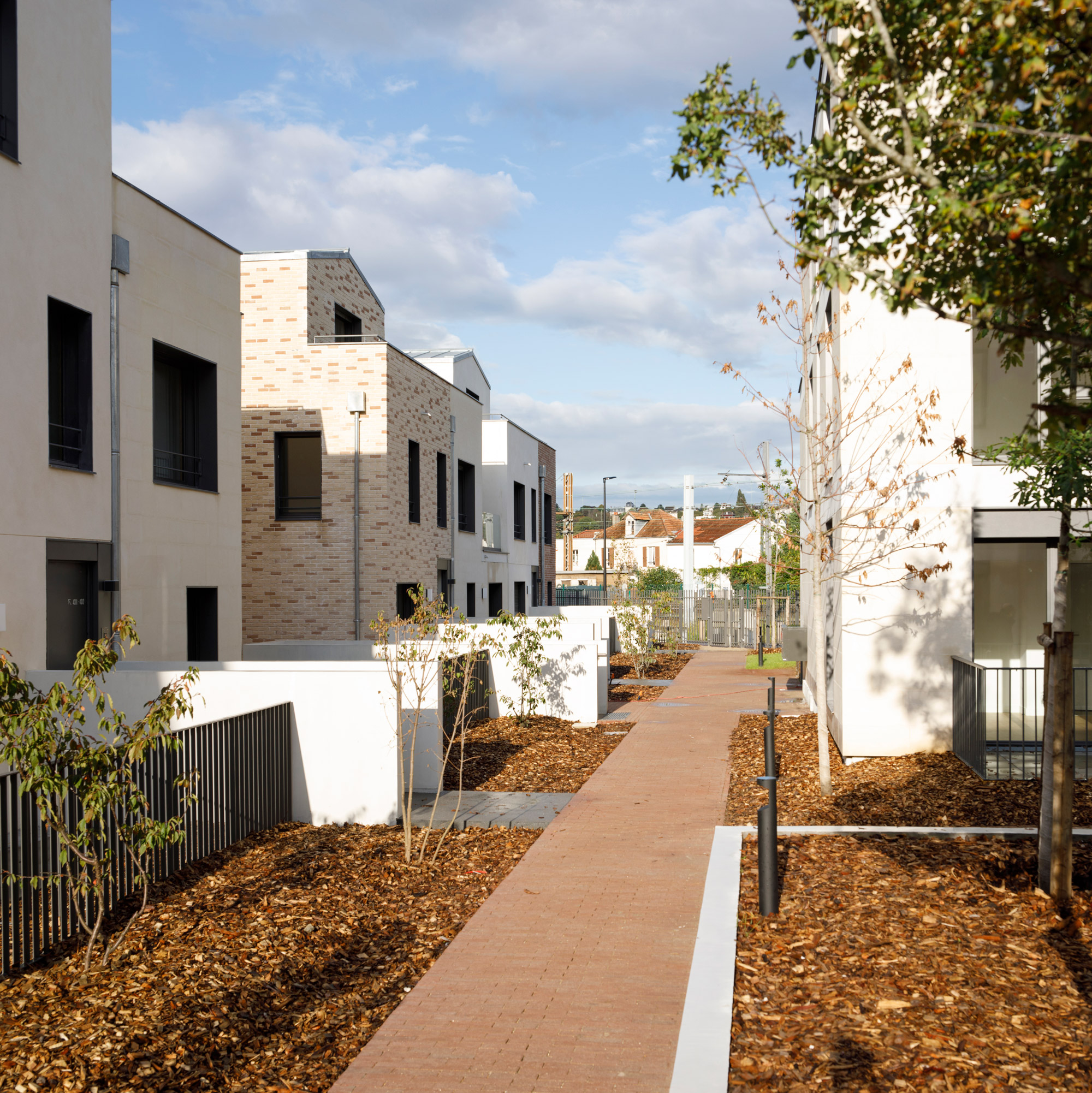 SAINT-MAUR-DES-FOSSES - image 10